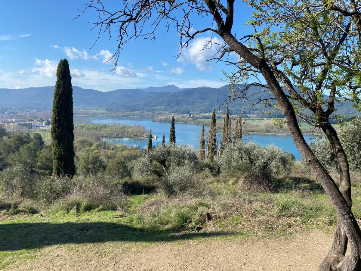 דירות בניולס Aroa S Lake מראה חיצוני תמונה